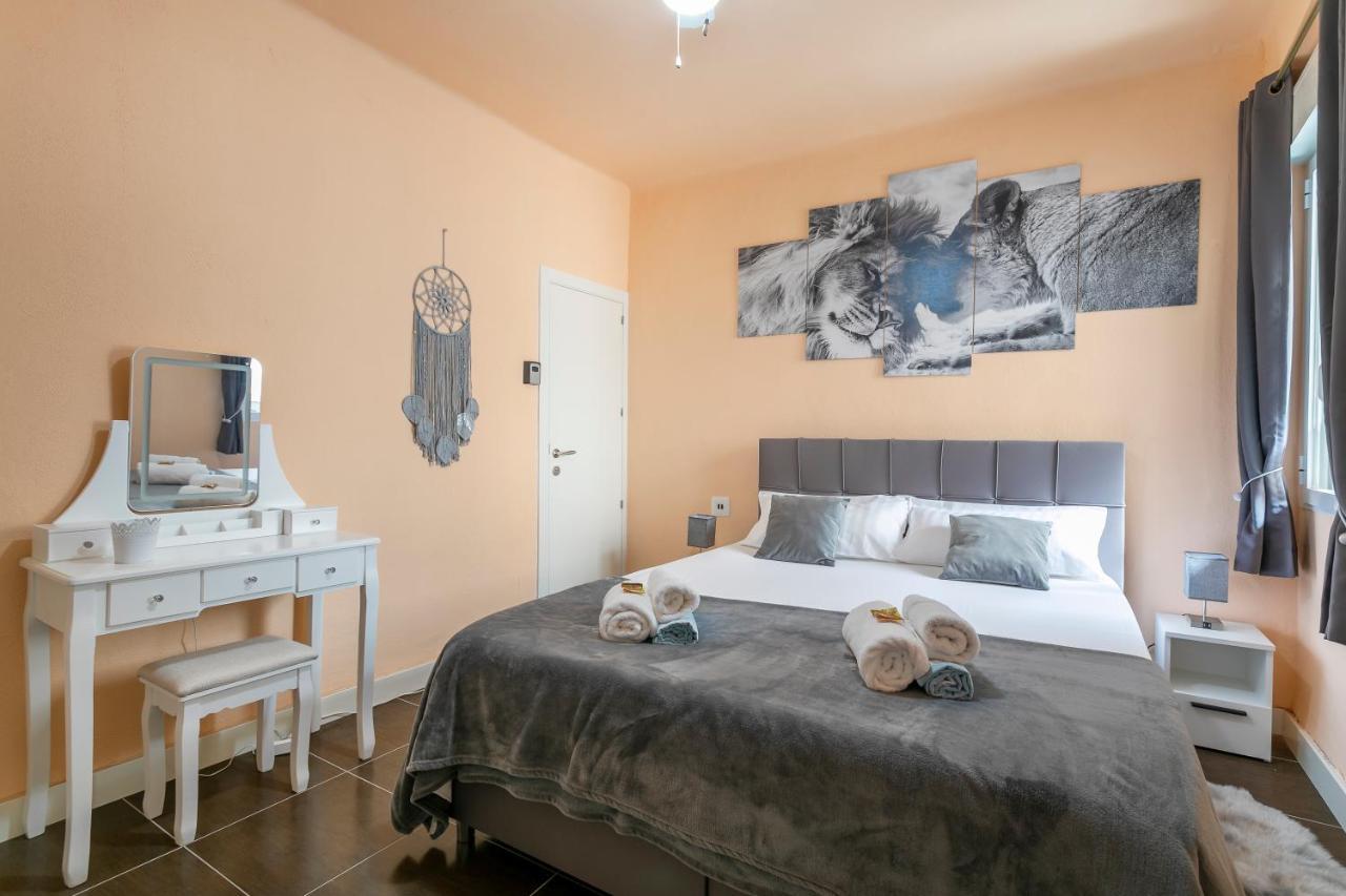 ✩Direct Beach Location ✩ Familyfriendly ✩ Netflix Santa Pola Eksteriør billede